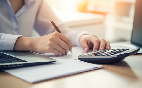 深圳公司注冊(cè)代辦公司費(fèi)用有哪些？